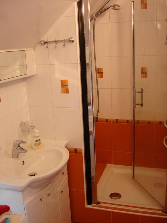 Guesthouse "Nakvyne Pas Zveja" Nagliu Street Nida Ngoại thất bức ảnh